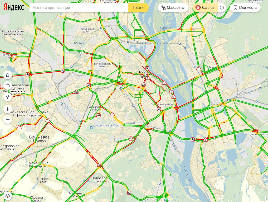 Пробки в Киеве достигли 8 баллов