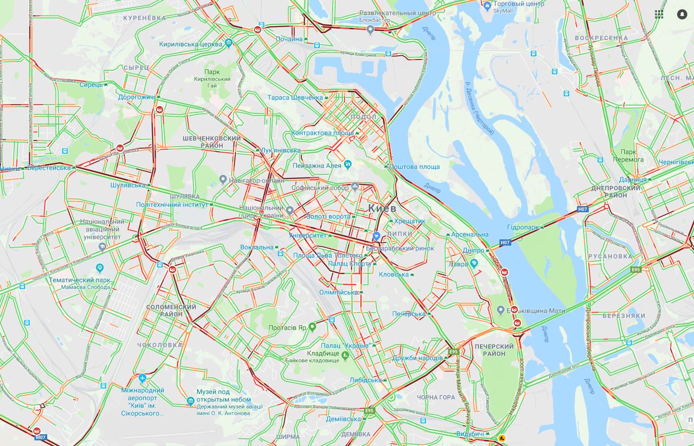 У Києві утворилися численні затори