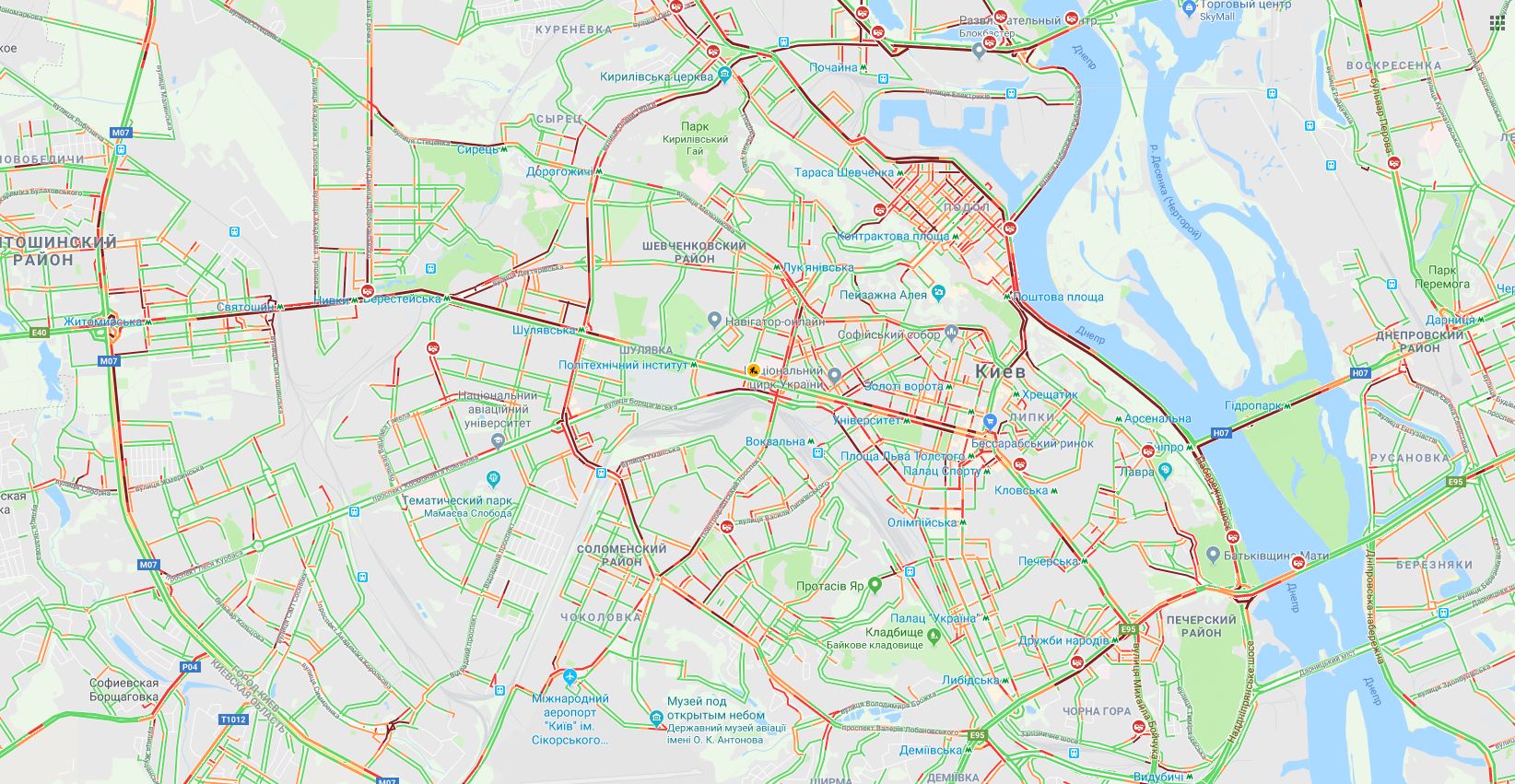 На дорогах Киева образовались многочисленные пробки