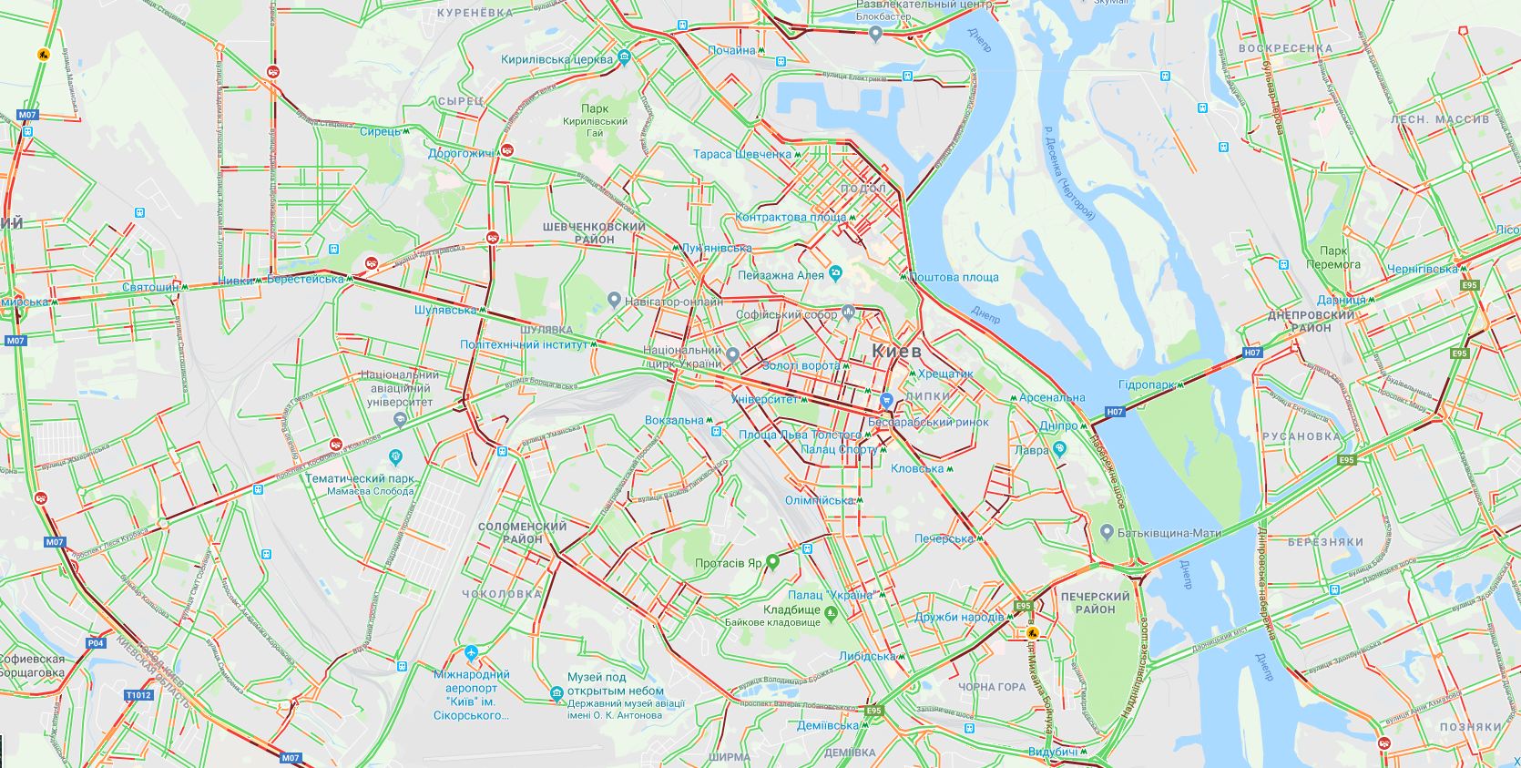 На дорогах Києва утворилися затори