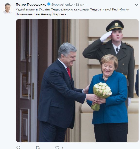 Порошенко та Меркель проводять зустріч віч-на-віч