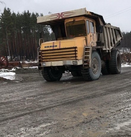 Посадовців "Укрзалізниці" викрили на незаконному видобутку граніту