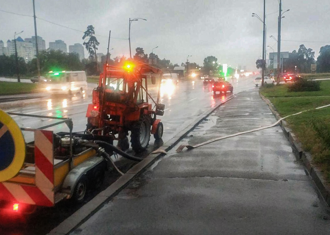 Україна підтримує демократично обраного президента і уряд Туреччини, - Порошенко