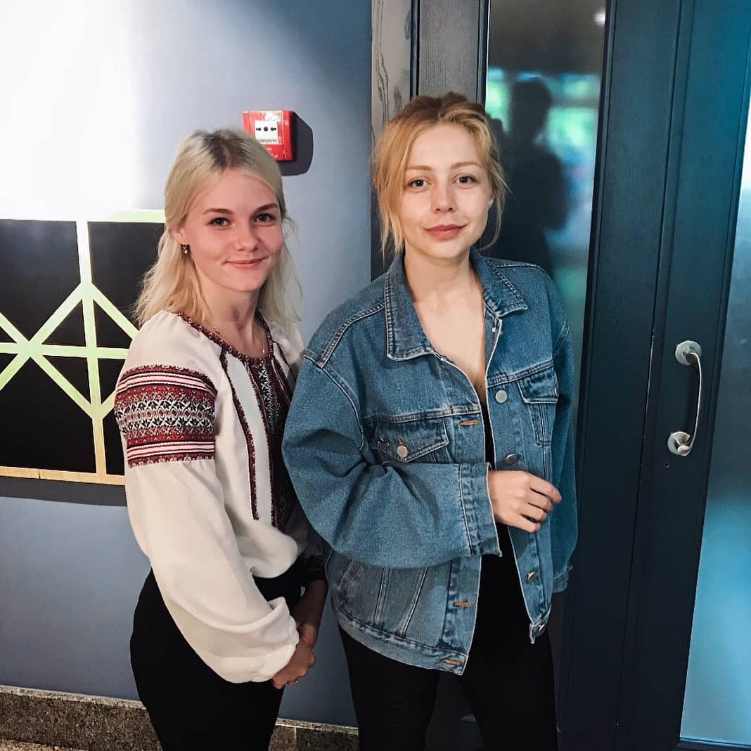 "И без грима красотка": Тина Кароль восхитила лицом без макияжа