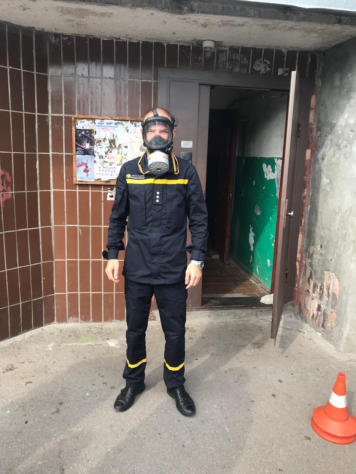 У Черкасах евакуюють мешканців багатоповерхівки через розпилення хімікатів