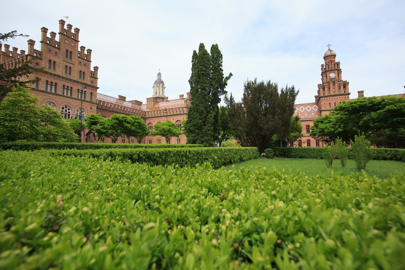 Чернівці в деталях: путівник по найцікавіших пам’ятках, готелях та ресторанах міста