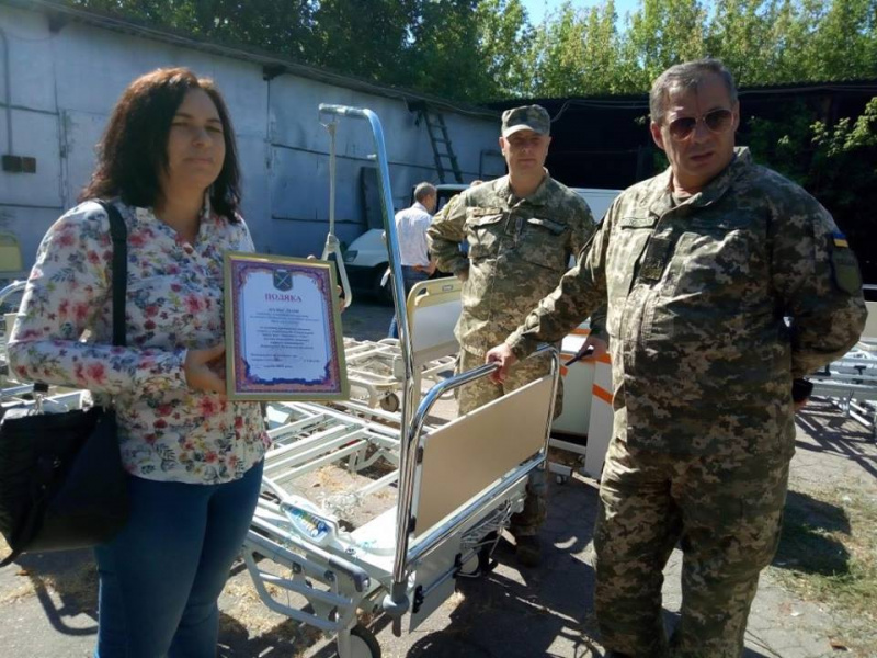 Франція направила до прифронтових лікарень Донбасу медичне обладнання