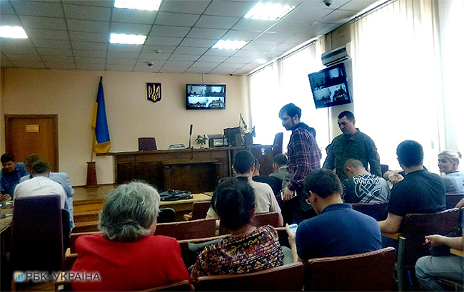 Суд продовжив розгляд справи про масові заворушення біля Ради в 2015 році