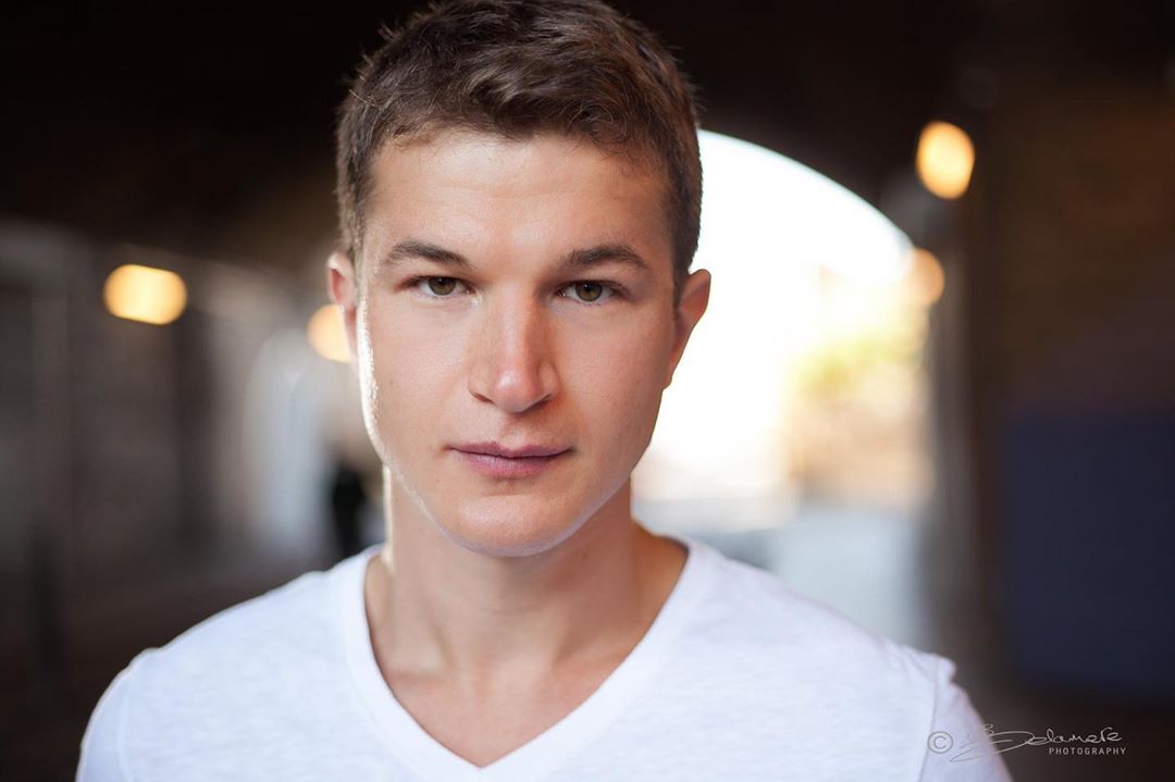 Украинец снялся в нашумевшем американском сериале: что о нем известно