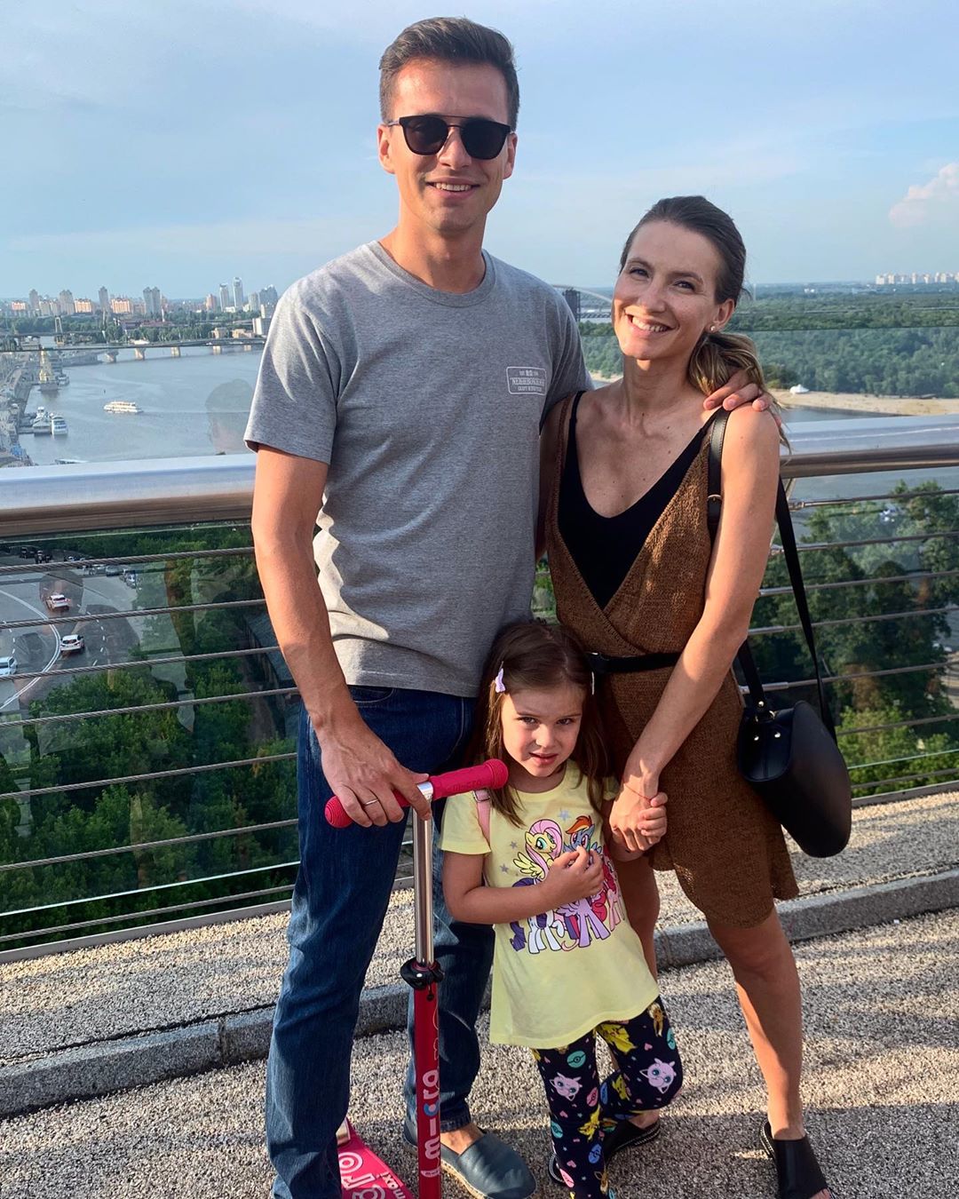 &quot;Слуга народа&quot; Скичко показал милое фото с любимой