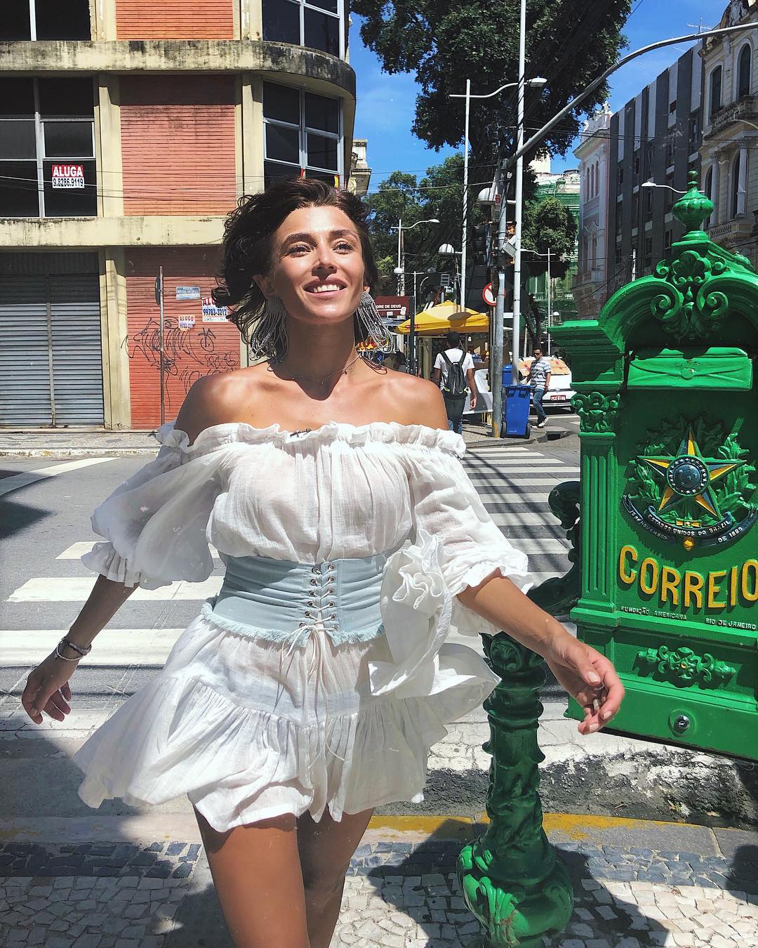 Аліна Астровська у сукні від ANNCHOO