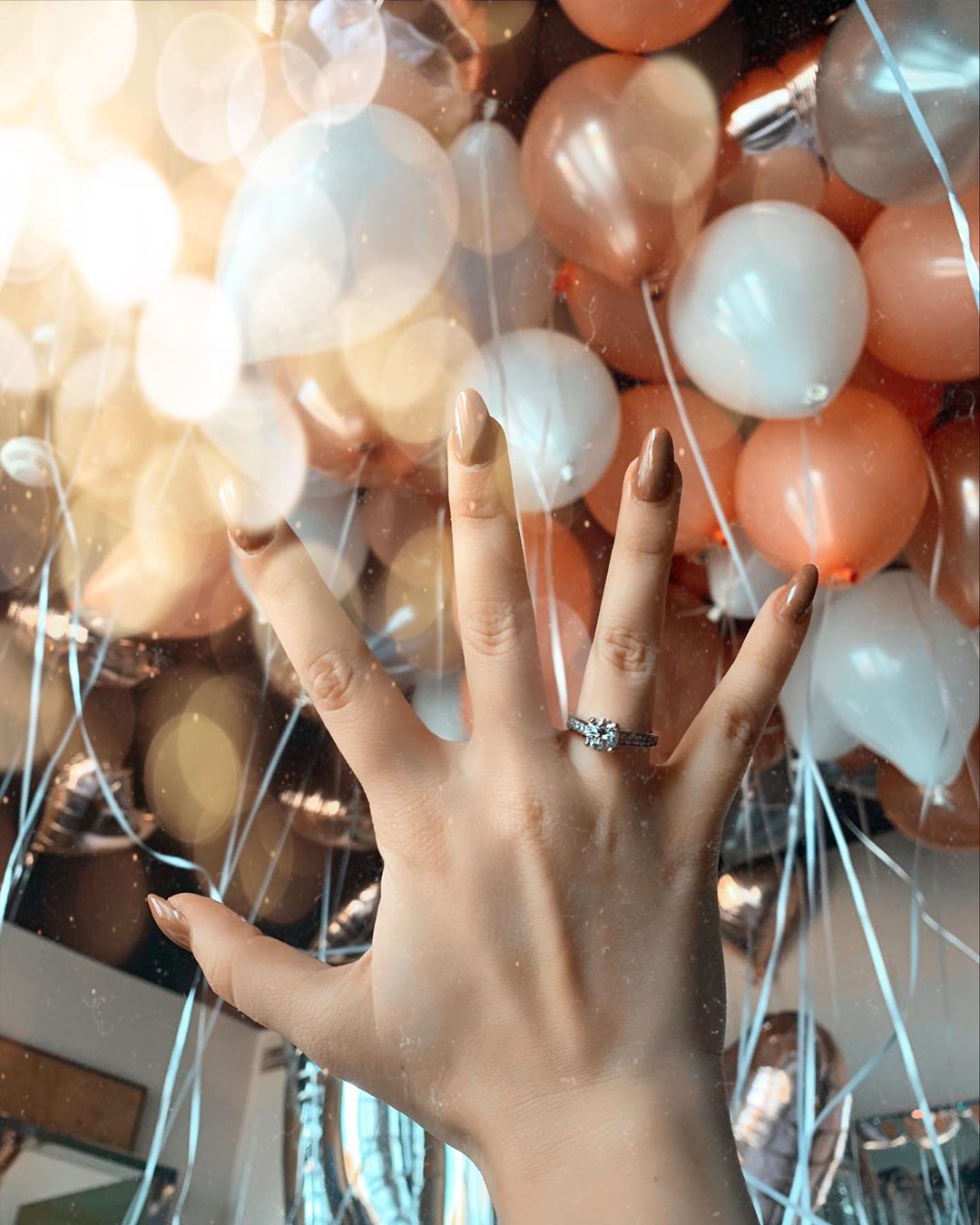 "Я сказала так": Аліна Гросу похвалилася розкішною обручкою