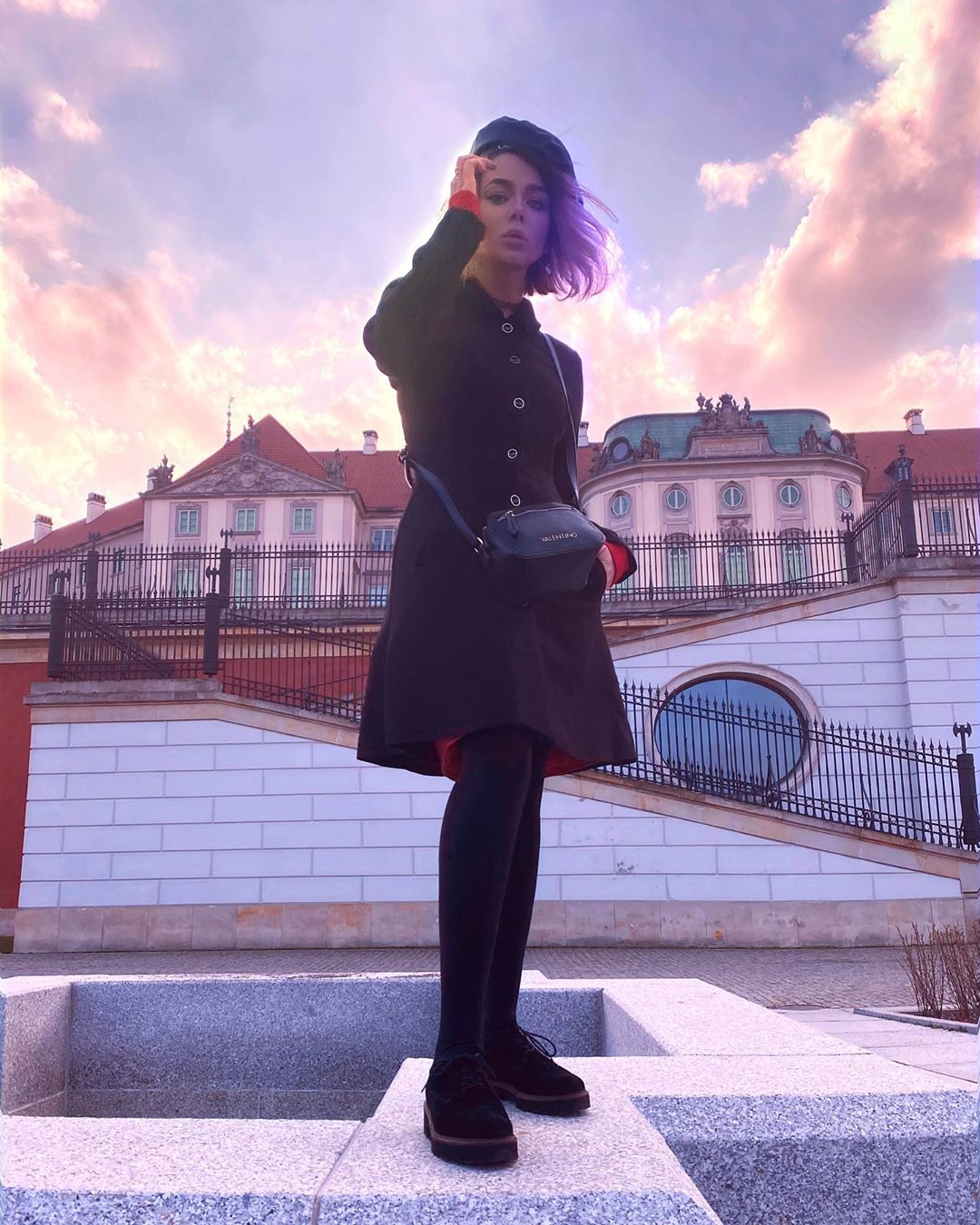 Леди в берете: Алина Гросу очаровала романтическим образом в Варшаве