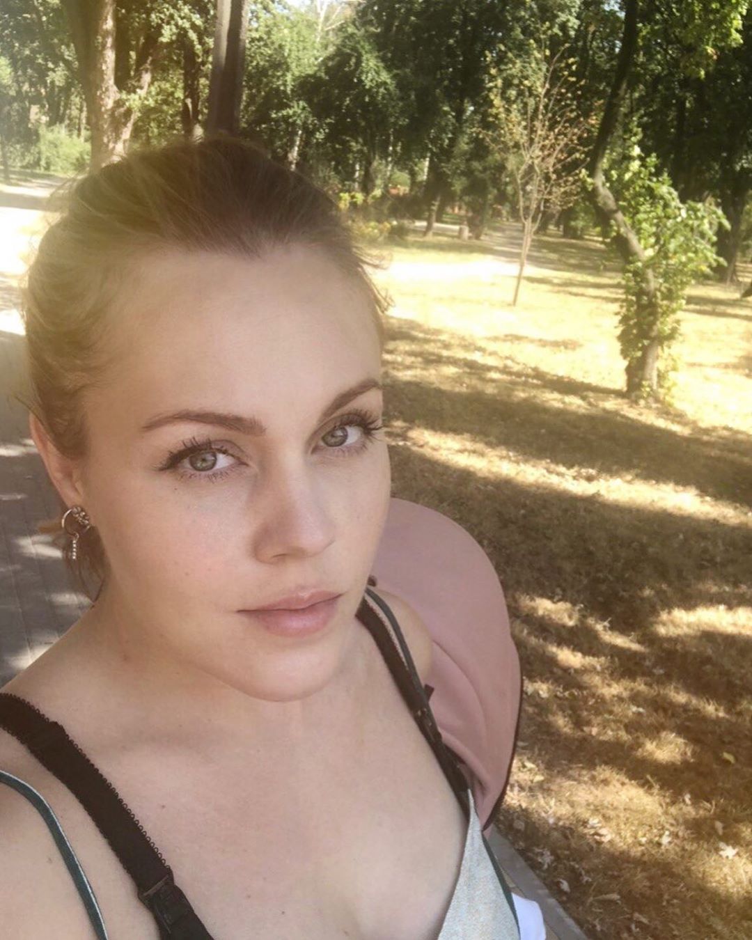 Alyosha вперше розповіла про новонароджену донечку: з хлопчиками було гірше