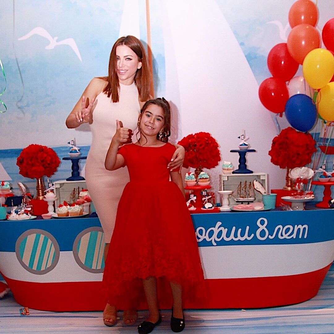 "Мое солнце, мое счастье": Ани Лорак трогательно поздравила дочь с днем рождения