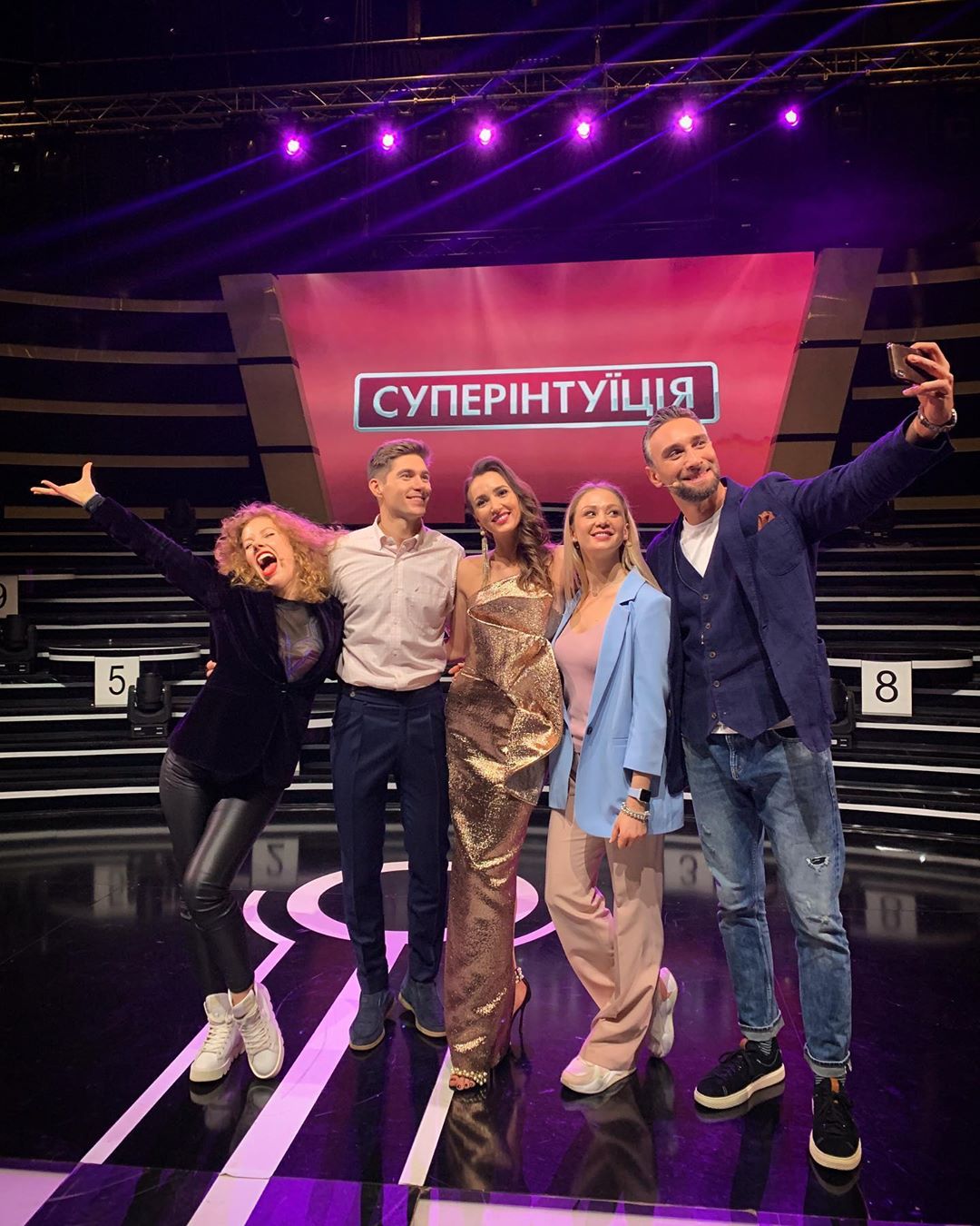 "Похожа на голливудскую диву": Анна Ризатдинова покорила роскошным образом