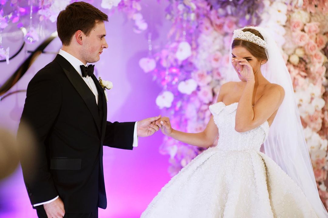 Як принцеса: Ассоль поділилася казковими фото зі свого пишного весілля