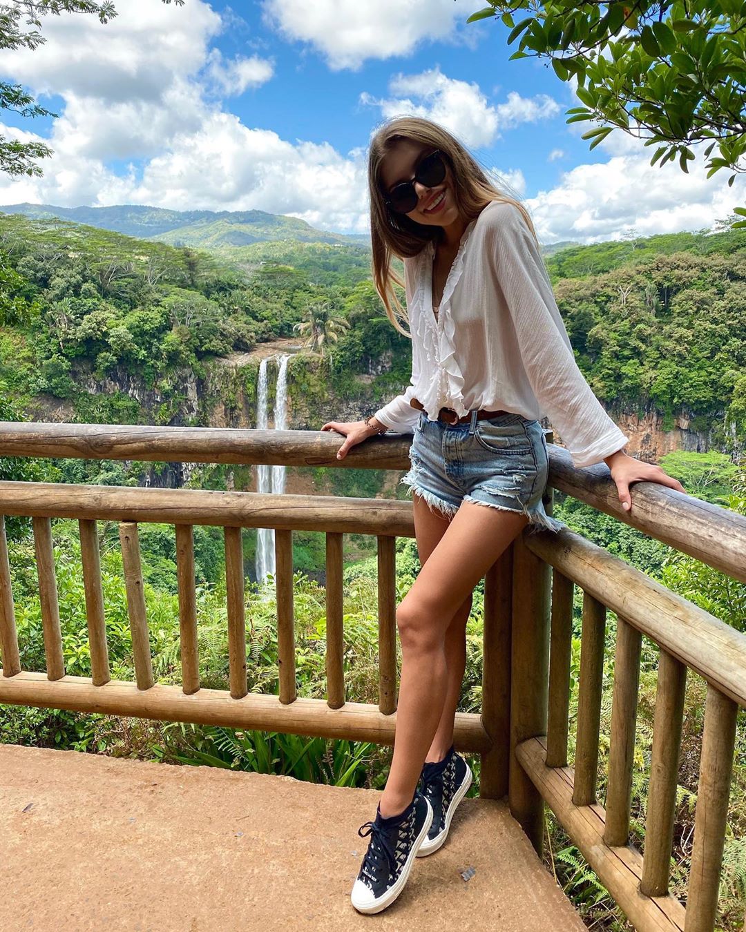 Рай для молодоженов: Ассоль очаровала яркими фото с Маврикия