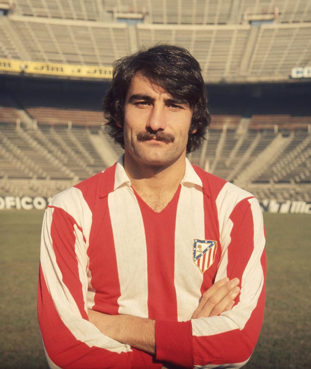 Пішов з життя знаменитий футболіст: усі подробиці