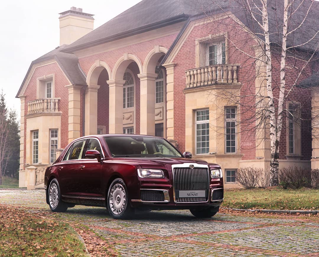 Зеленський і Путін каталися по Парижу на крутих авто: цікаві деталі