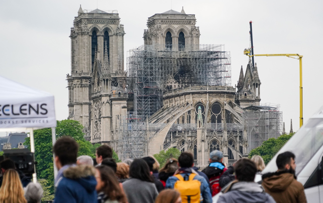 Пожежа в Нотр-Дамі: стало відомо, як буде виглядати собор після реставрації