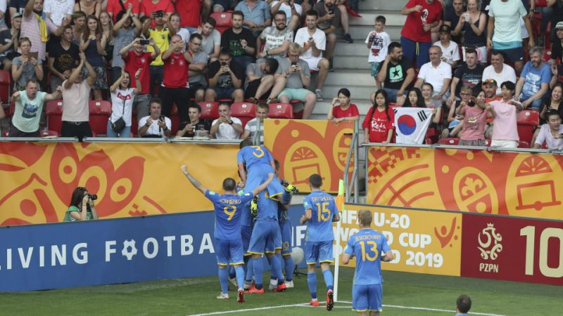 Назавжди увійшли в історію героями: українці радіють подвигу молодіжки на ЧС-2019 (відео)