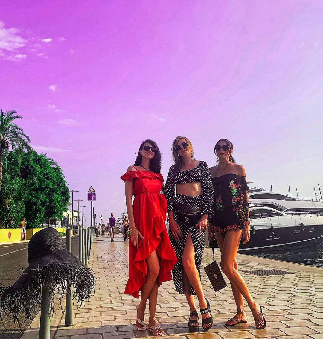 "Справжня": Слава з НеАнгелів без макіяжу показала свої "горохи"