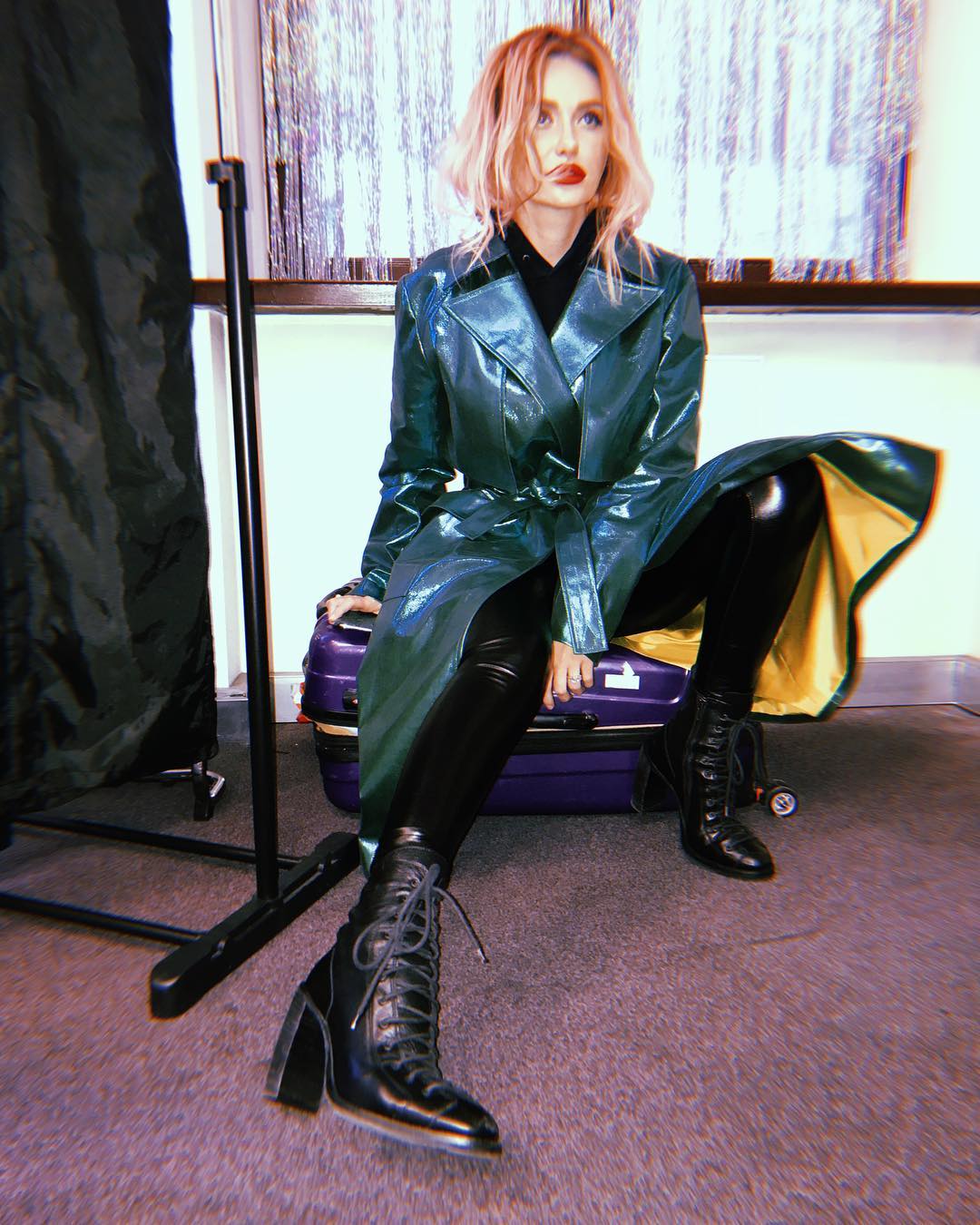 Стильна Слава Камінська