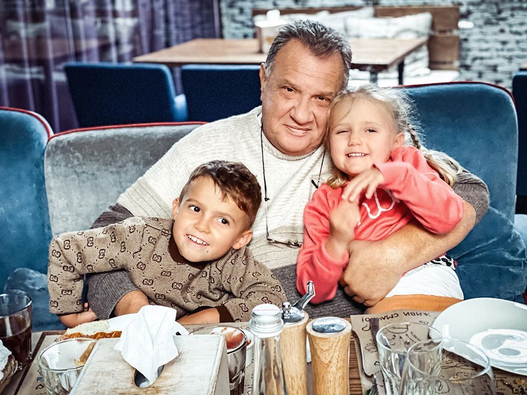 Маму можна поважати: Слава Камінська зізналася, чи знайомі її діти з новим обранцем