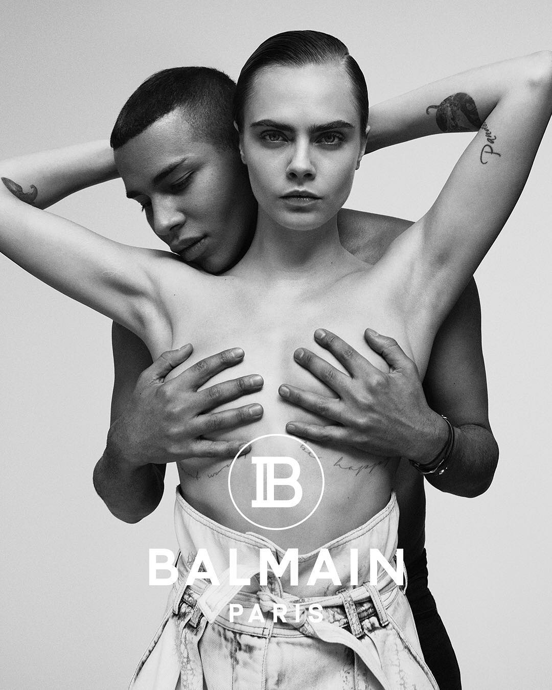 Мокра і оголена: Кара Делевінь стала зіркою нової кампанії Balmain
