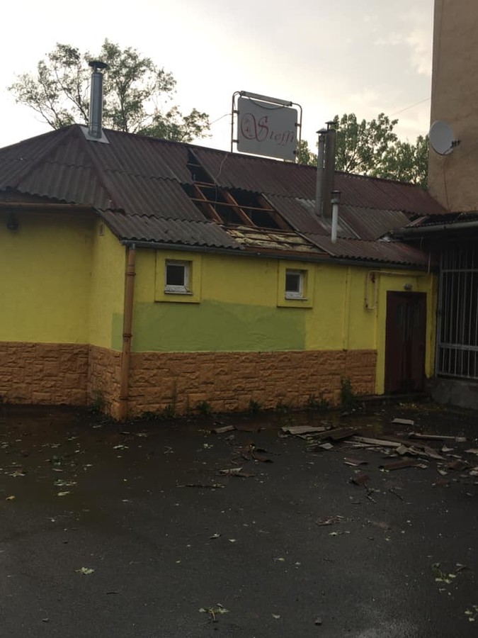 Закарпатье пострадало от мощного урагана: стихия наделала беды (видео)