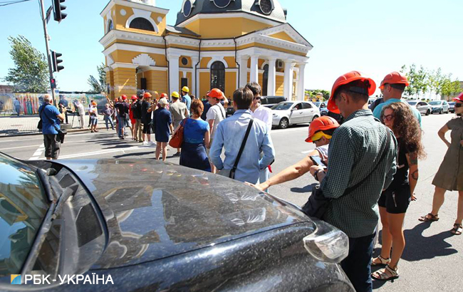 В Киеве активисты перекрыли Почтовую площадь из-за подтопления раскопок