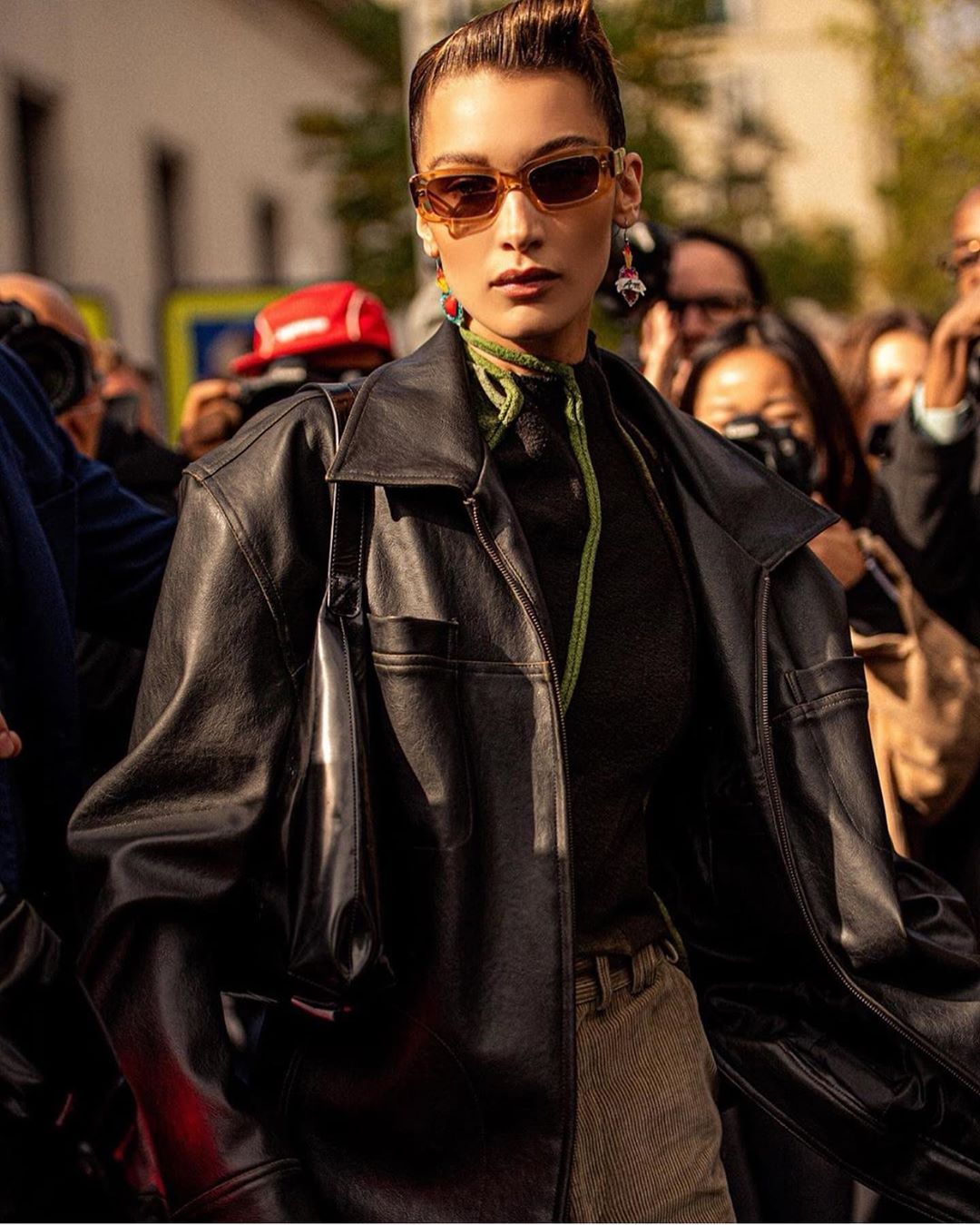 У чому сила, сестра? Зірки демонструють, як стильно поєднувати речі &quot;з чоловічого плеча&quot;