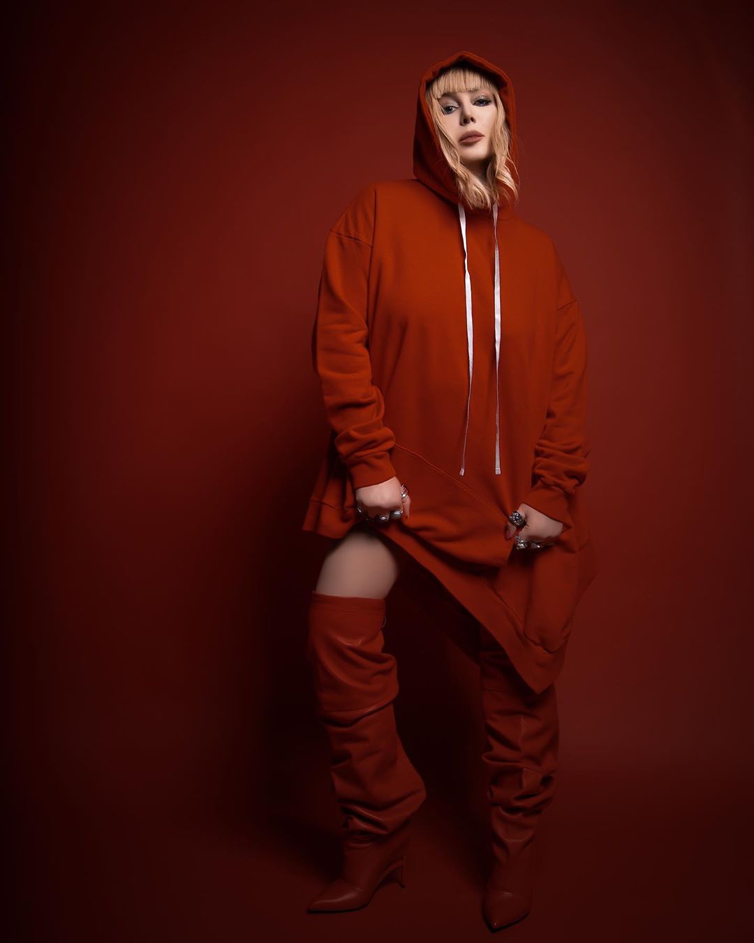 Внешность — второстепенна: 49-летняя Ирина Билык призвала принимать себя