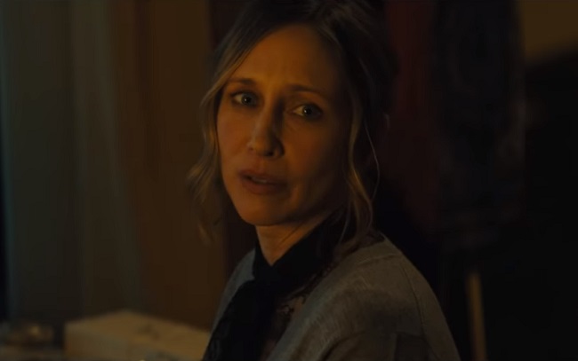 Вера Фармига в фильме "Битва за Землю"