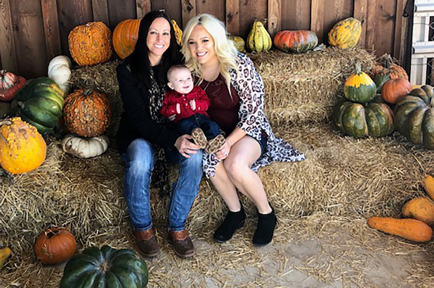 Впервые в мире две женщины выносили одного ребенка