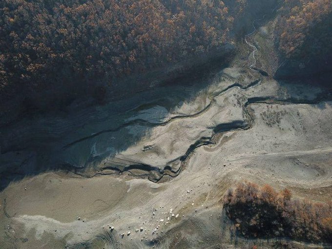 Води більше немає: в Криму пересохли практично всі річки (фото)