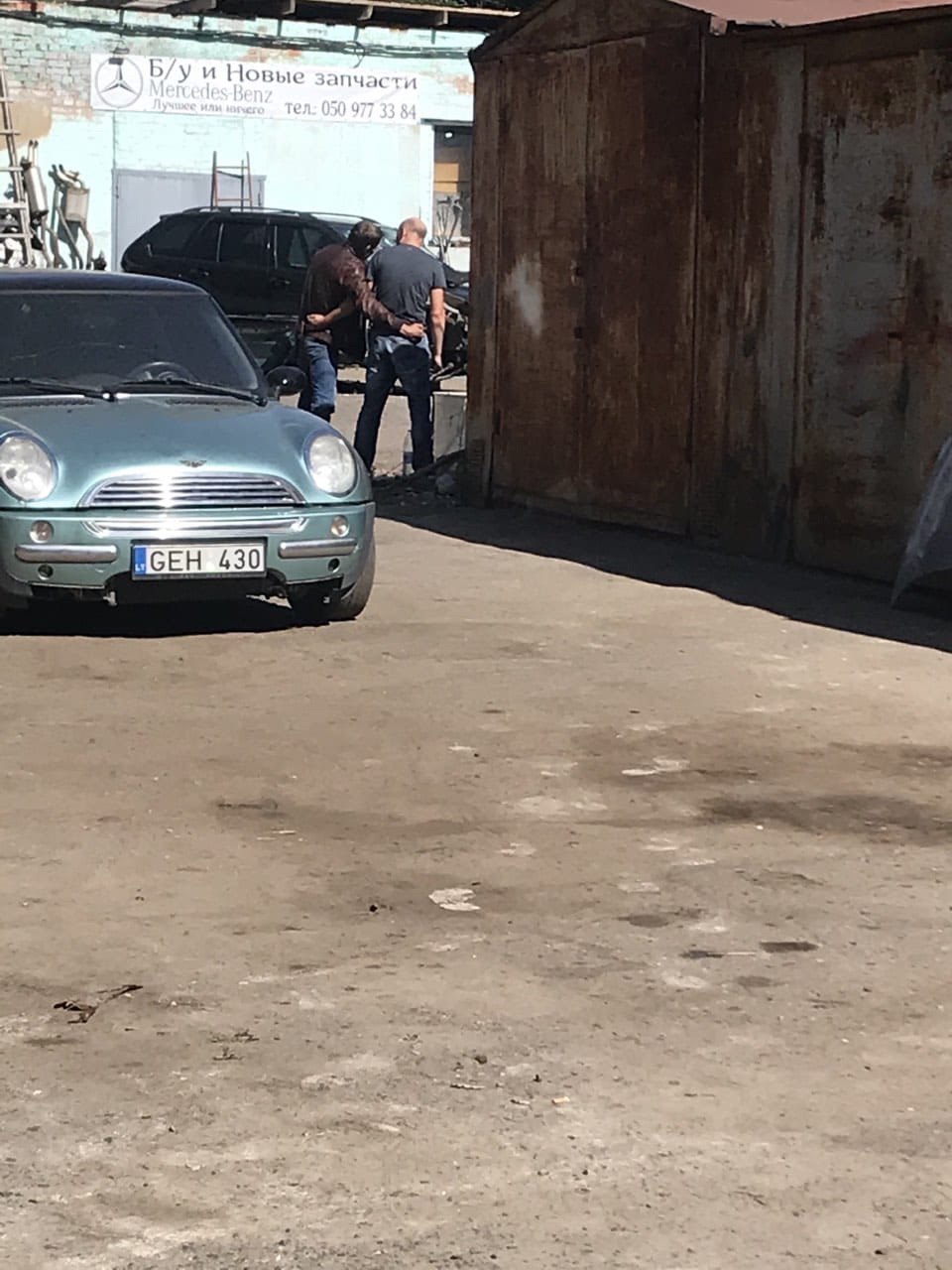 В Полтаве очередной &quot;террорист&quot; грозит всех взорвать: видео и фото с места спецоперации