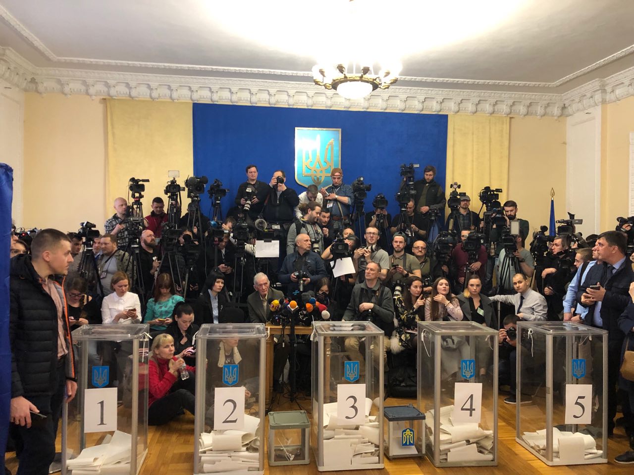 Выборы 2019: как проходит голосование за президента Украины