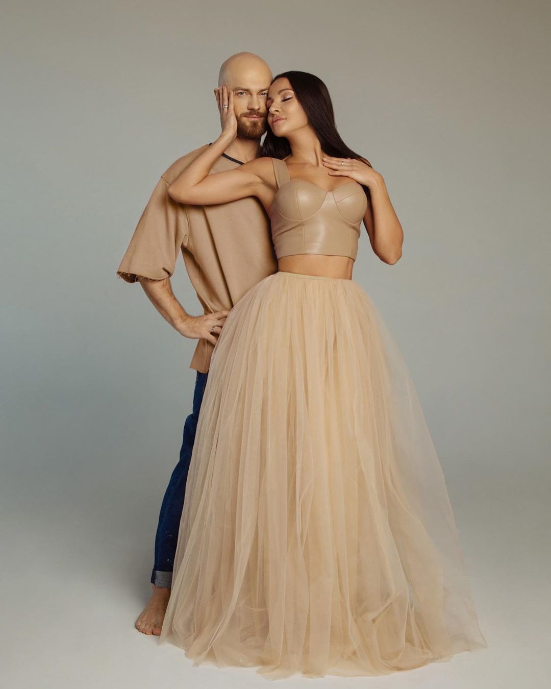 Закохані і прекрасні: Влад Яма підкорив чуттєвою фотосесією з дружиною