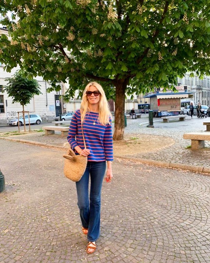 Від хіпі до ділової жінки: топ-3 стильних літніх образів від Клаудії Шиффер