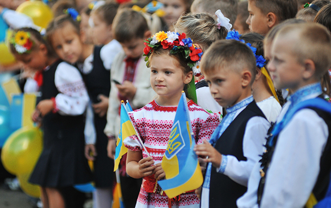 Что подарить школьнику на День знаний: лучшие идеи