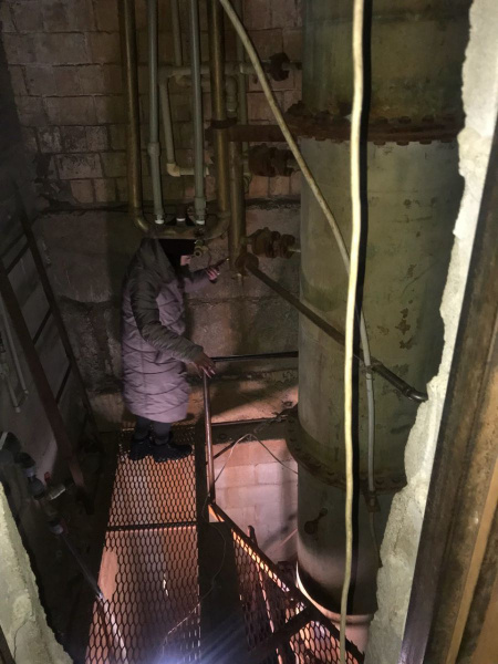 В Киевской области обнаружен подземный спиртзавод, замаскированный под овечью ферму