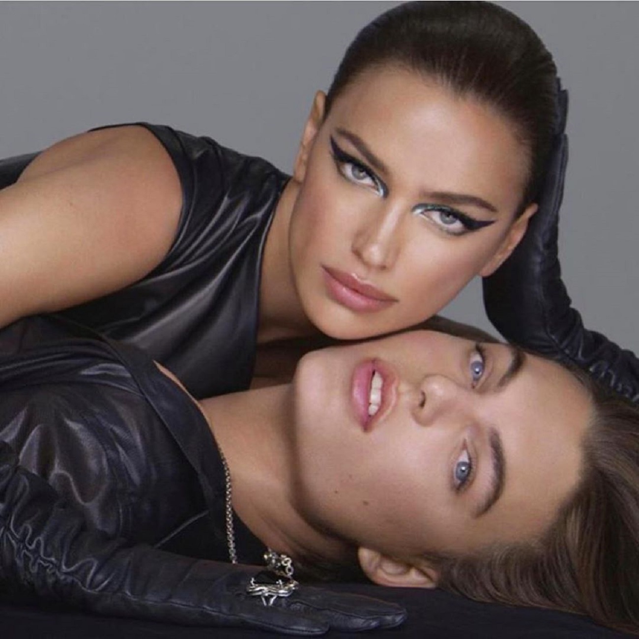 Горячо! Ирина Шейк снялась в провокационной рекламе с 18-летним сыном Элизабет Херли