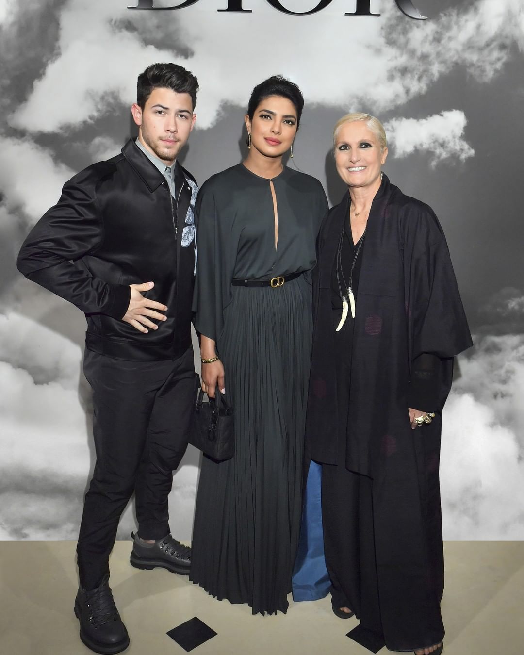 У всіх нарядах чудова: Наталія Водянова блищить в сукні Dior і капелюсі від українського дизайнера