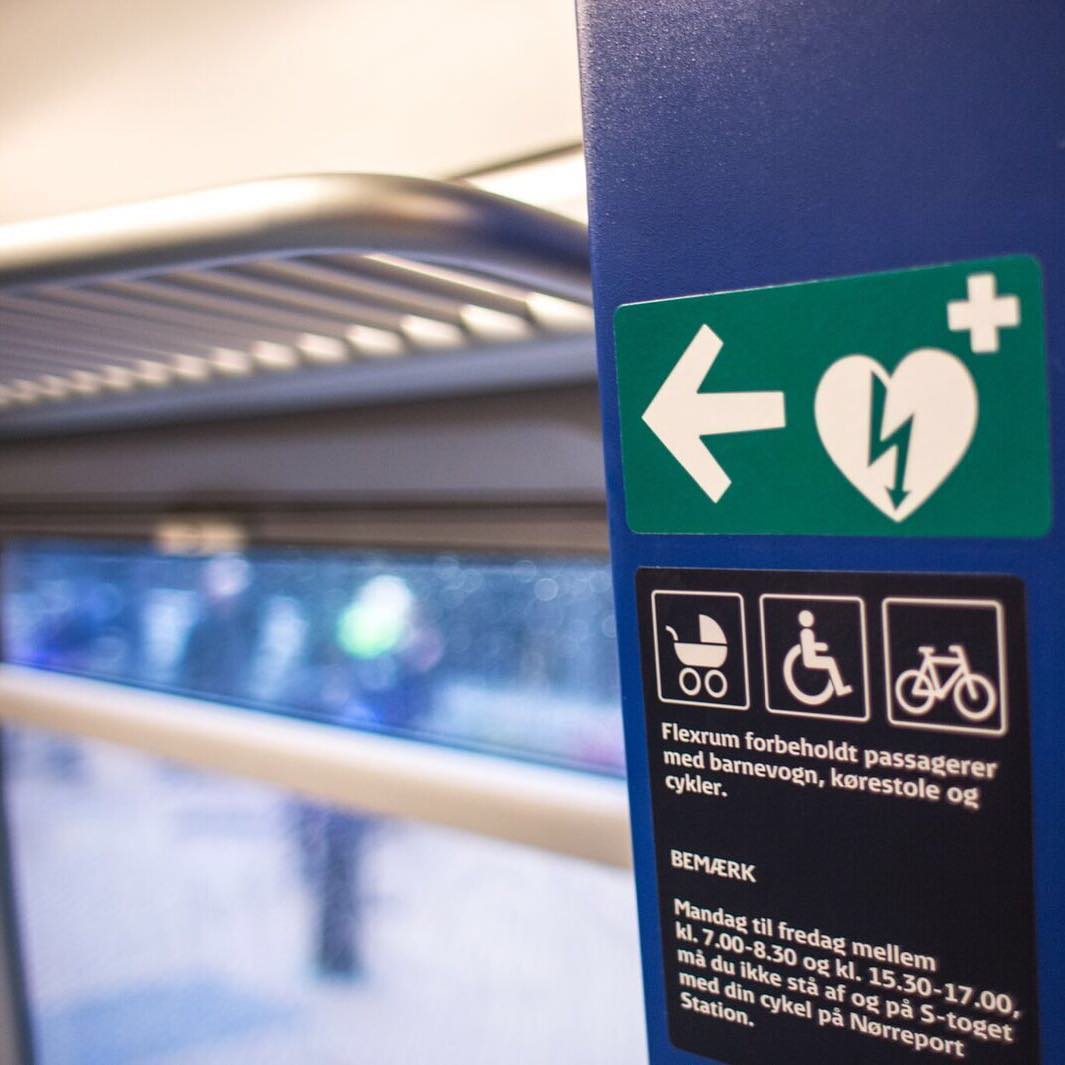 Укрзализныця vs DSB: из этих фото станет ясно, почему датчанин мыл поезд Киев-Измаил