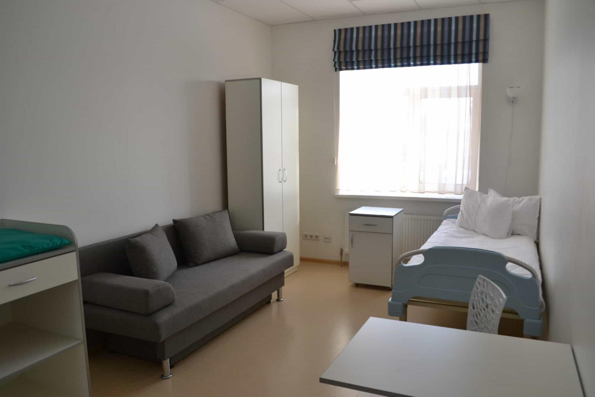 Василиса Фролова показала первое фото с новорожденным сыном: ехала в роддом и рыдала