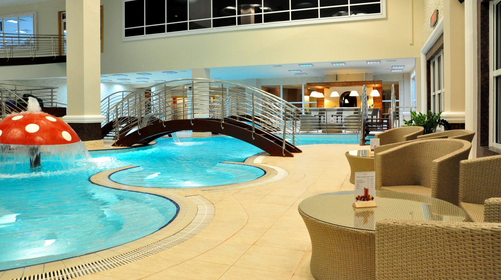 Сколько потратят на курсы для &quot;слуг народа&quot;: Омелян удивил сеть суммой