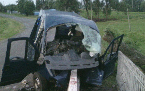 В ДТП под Луцком пострадали восемь человек