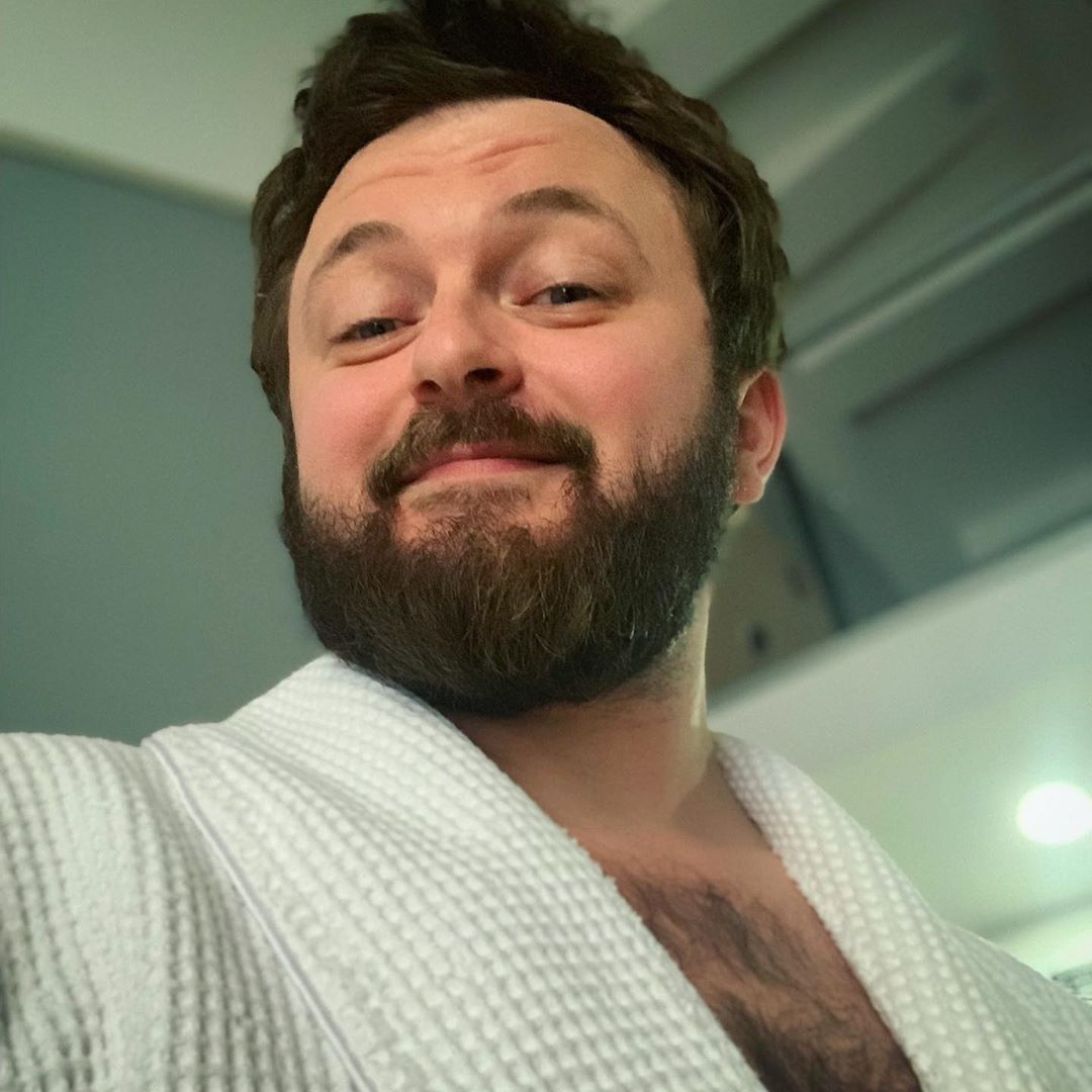 DZIDZIO зізнався, навіщо його мамі 8 холодильників